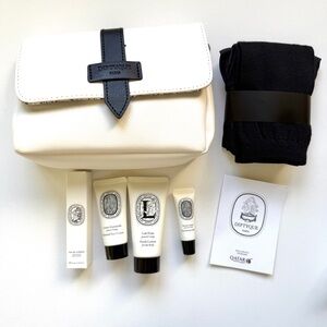 New Diptyque travel amenity kit and toiletries Qatar Airways in Do Son fragrance